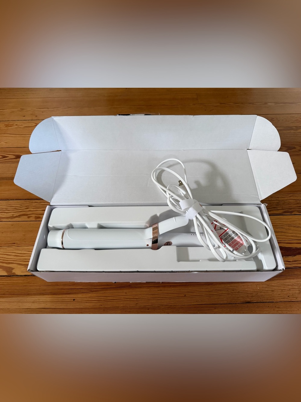 T3 SinglePass Curl X 1.5” Extra Long Barrel Curling Iron w/ Box